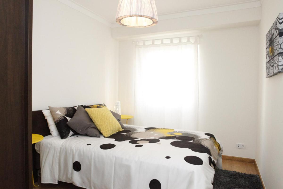 Family Central Apartment In São Pedro do Estoril エクステリア 写真